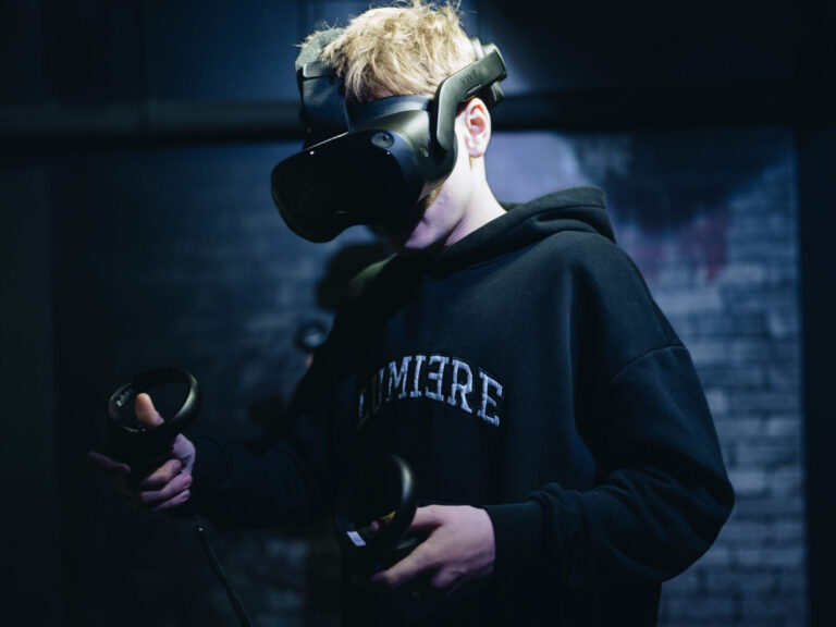 Escape Room | A'DAM VR