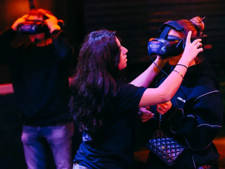 Pharaoh's Curse VR Escape Room A'DAM VR Game Race Park in Amsterdam