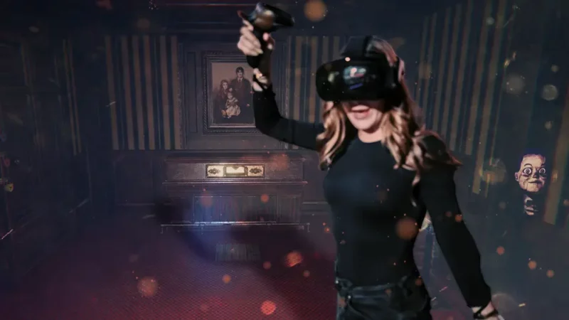 The Dolls Room VR Escape Room A'DAM VR Game & Race Park Amsterdam play