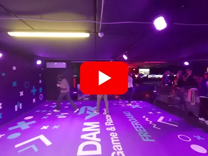 indoor flight A'DAM-VR Game & Race Park